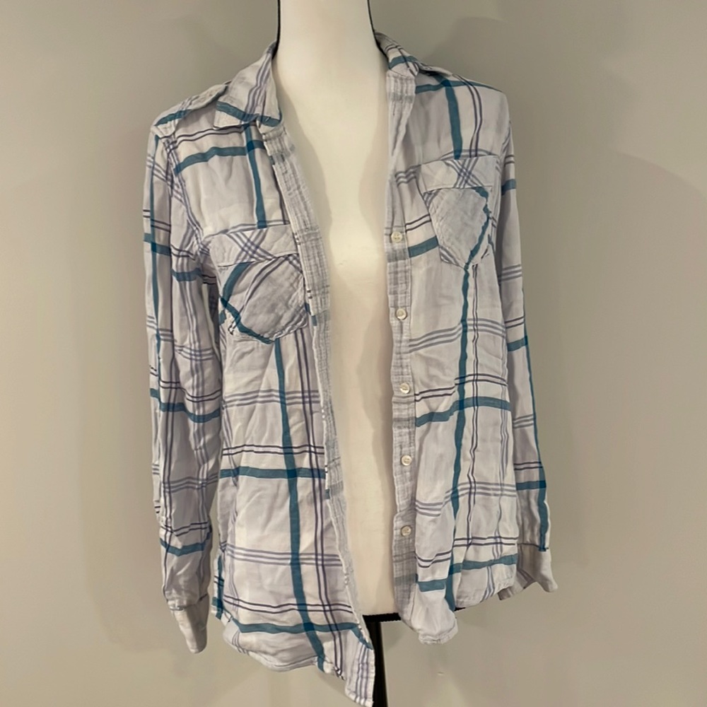 Express button down
